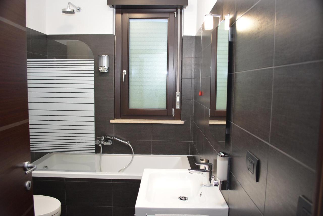 Ginevra Home Sesto San Giovanni Buitenkant foto